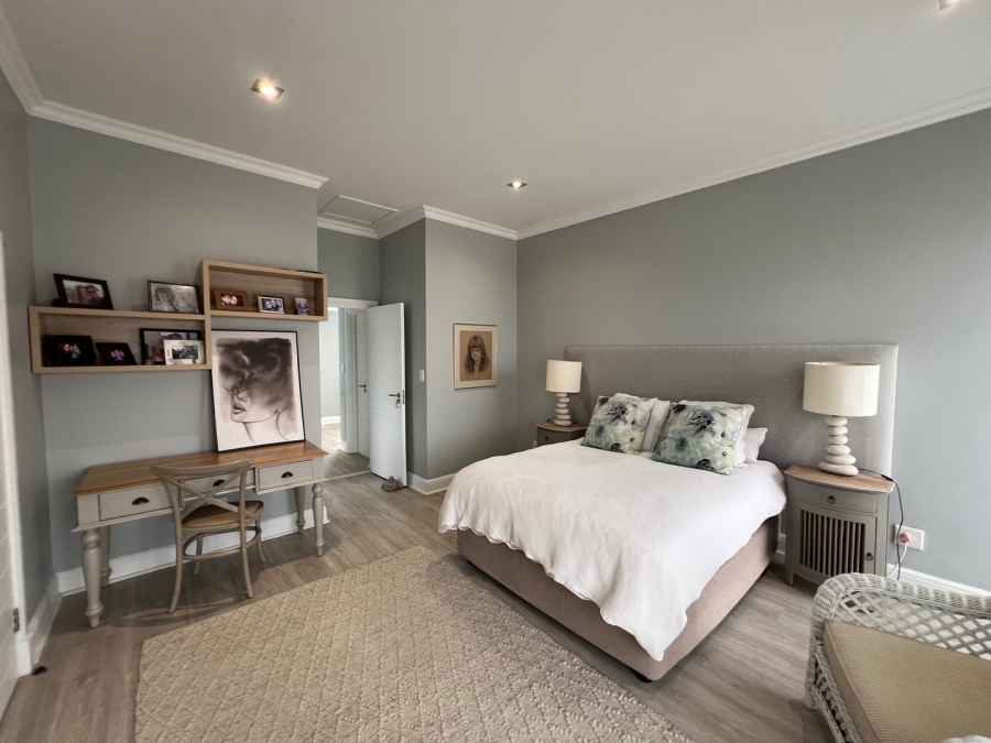 4 Bedroom Property for Sale in Oubaai Western Cape